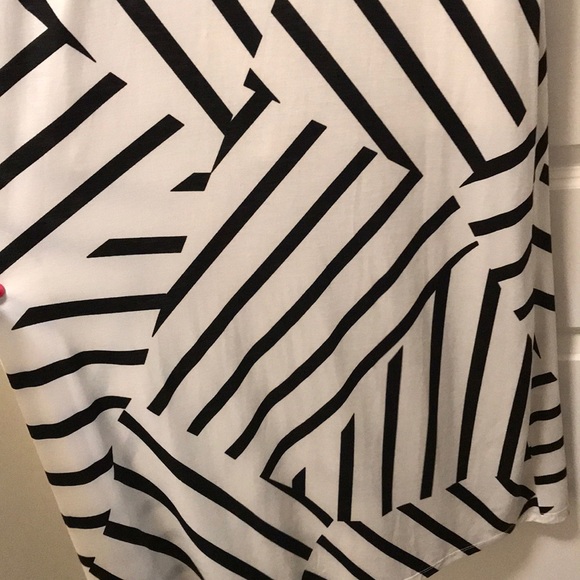 MCM maxi dress size Medium. Black and white stripe - Picture 3 of 4